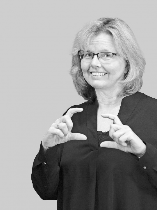 „Immer am Netzwerken, offen und interessiert an Neuem, ungeduldig in der Umsetzung“ – so beschreibt Sigrid Rögner sich selbst in ihrem Arbeitsleben.